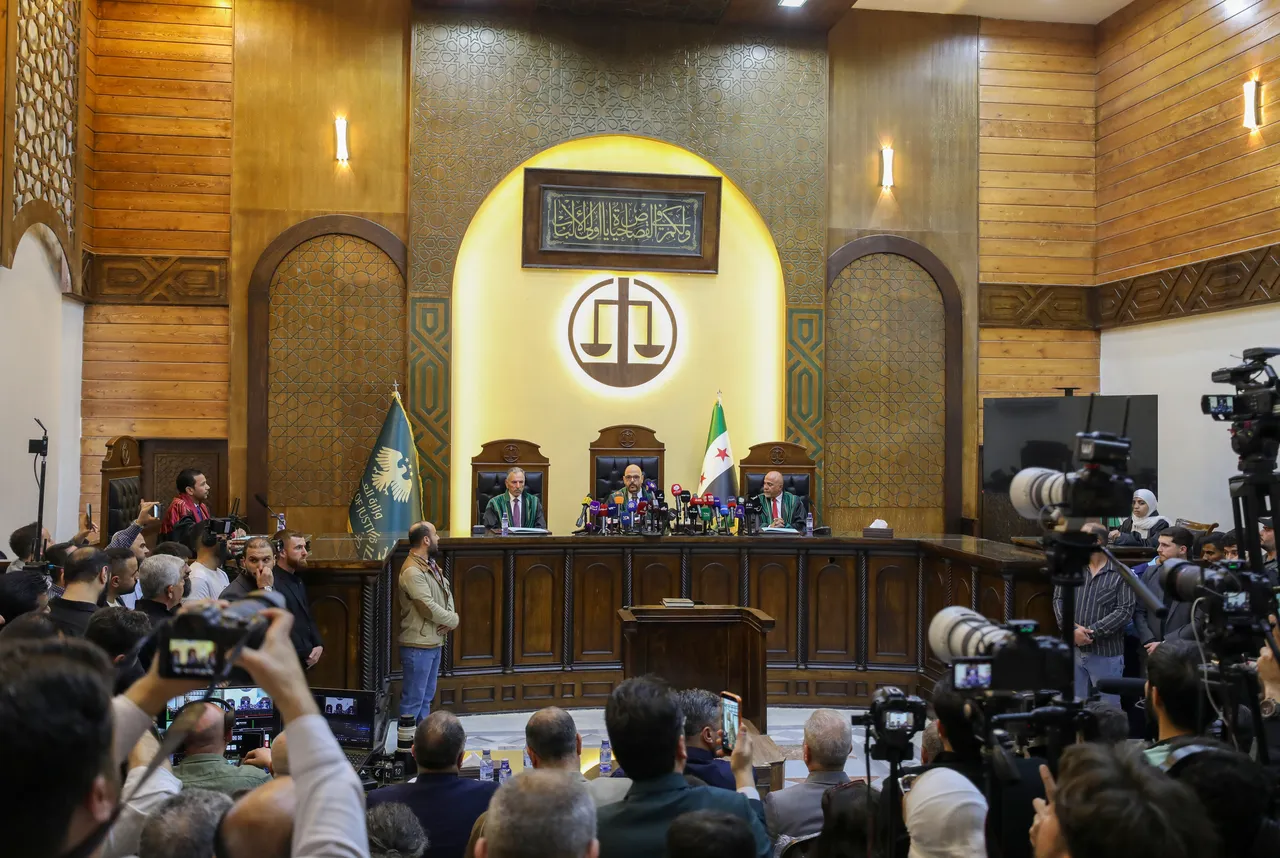 Esad dönemi yargılamalarına başlandı: Rejimin kara kutuları sanık listesinde