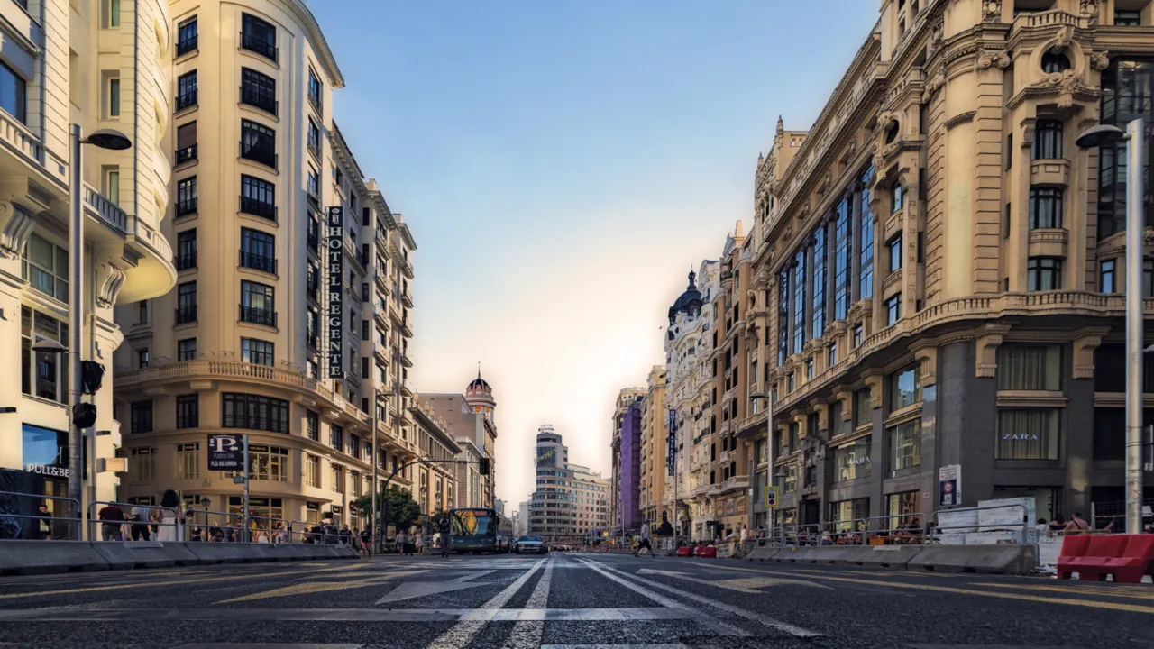Şehirleri karış karış keşfetmek isteyenler dikkat! ‘En yürünebilir şehirler’ listesi açıklandı: Listede Türkiye’den bir kent de var