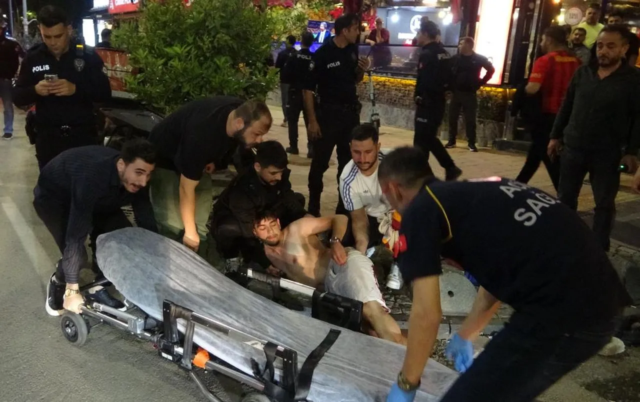 Antalya'daki kutlamalarda kan aktı! Bir Galatasaraylı bıçaklandı