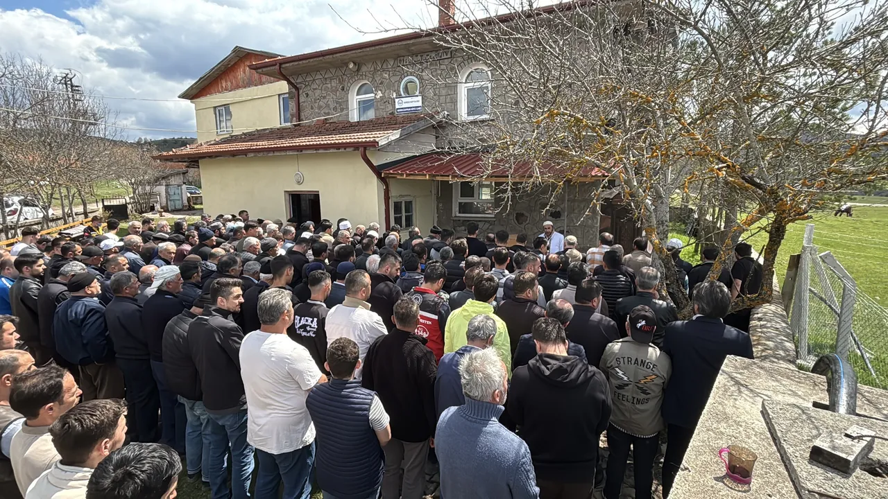 Bolu'da 2 aylık bebeğini öldüren anne hakkında karar! Savunması mahkemeyi inandırmadı