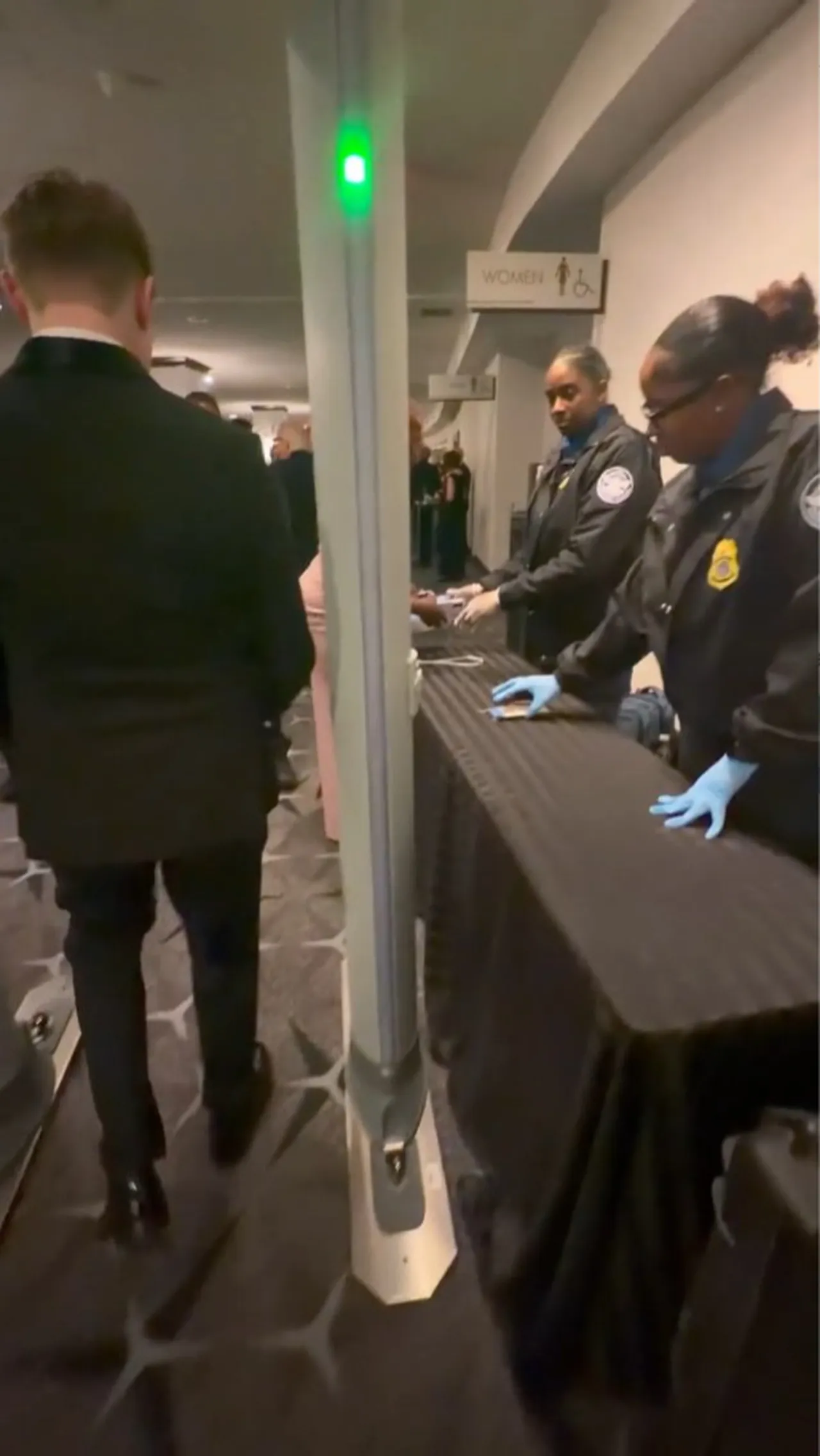 Kabine içerideyken kurşun yağdırmıştı! Beyaz Saray saldırganı ilk kez böyle görüntülendi