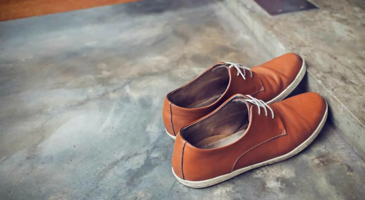 Kapı önüne ayakkabı bırakanlar yandı: Şaka değil! Eviniz elden gidebilir