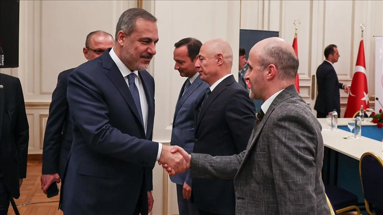 Üç Deniz’de Türkiye dönemi: Hakan Fidan Hırvatistan’dan dünya liderlerine seslenecek