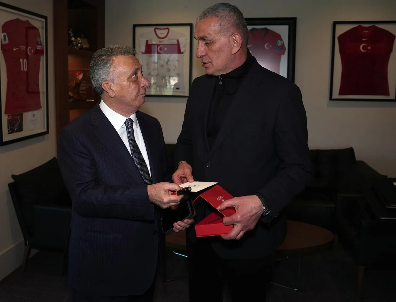 Ahmet Nur Çebi - İbrahim Ethem Hacıosmanoğlu