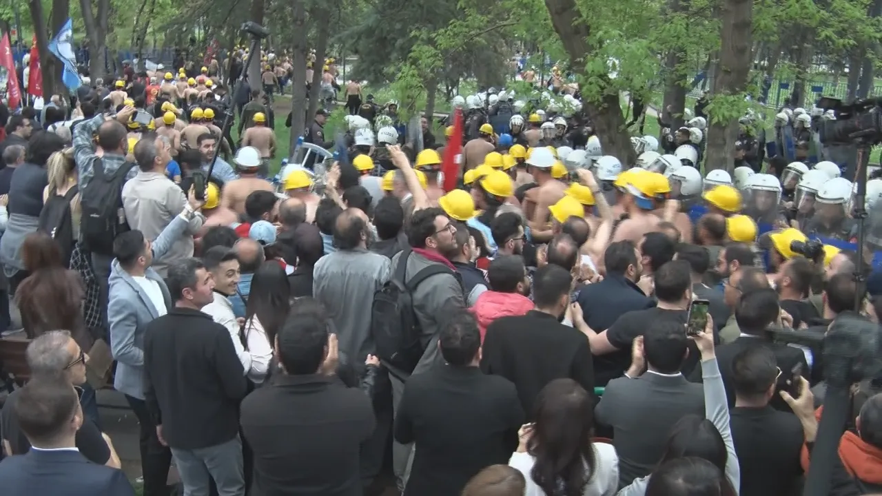 Bakan Bayraktar'dan işverene son söz! İşçiye borcu olana ruhsat yok