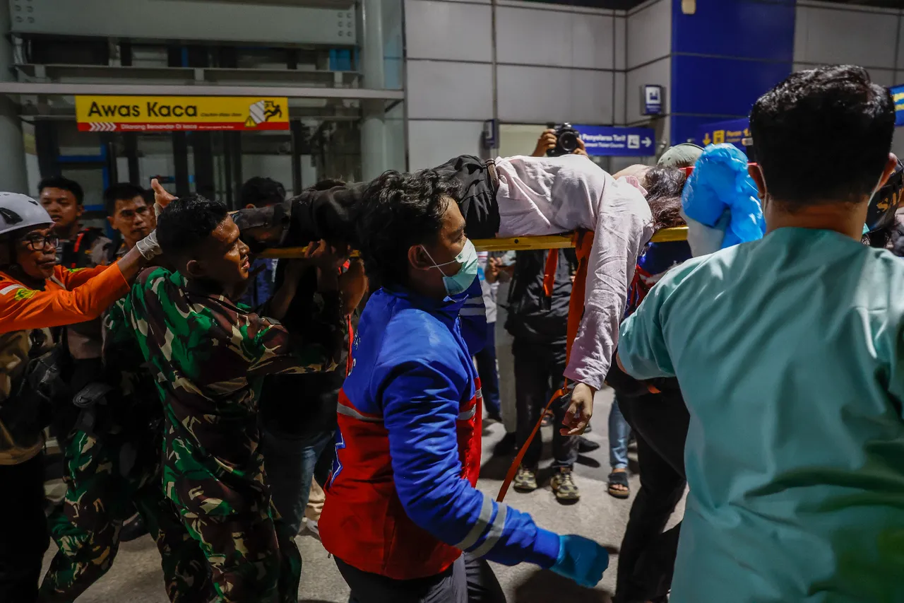 Endonezya’daki tren kazasında bilanço artıyor! Can kaybı 14’e yükseldi