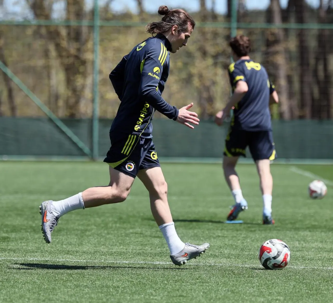 Fenerbahçe'de RAMS Başakşehir maçı hazırlıkları sürüyor