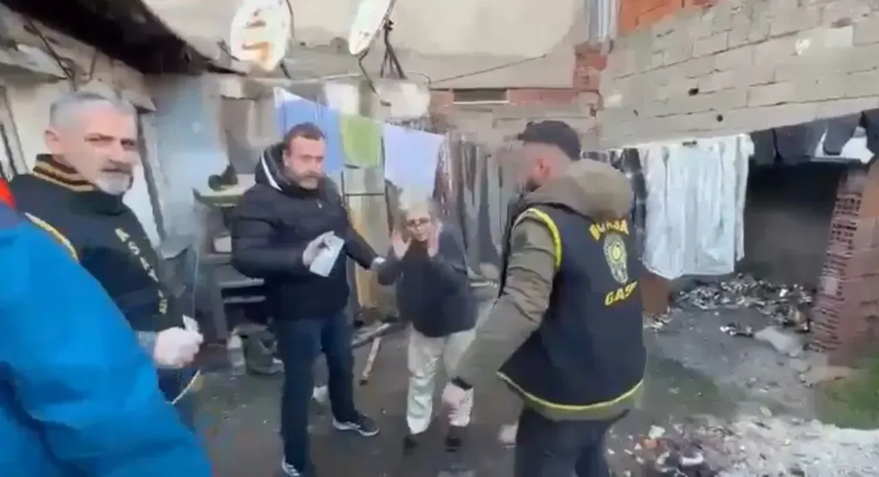 Babaannesi tarafından saklanan çocuğun bulunuş anı