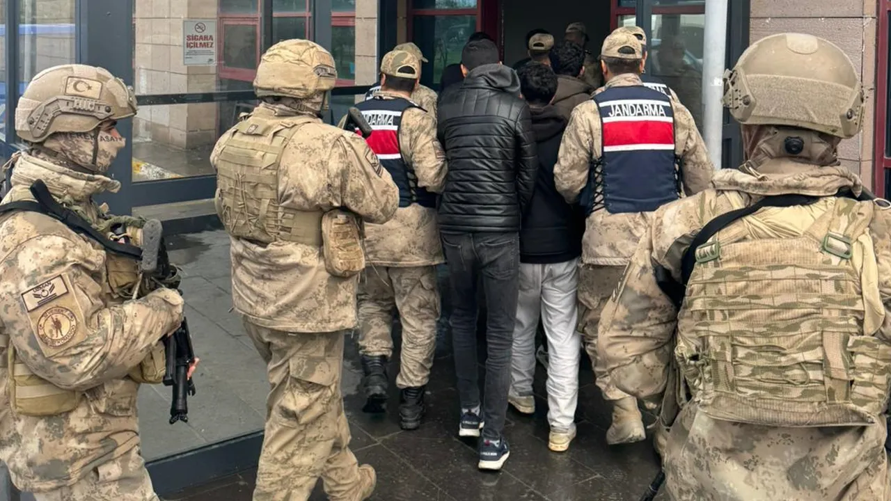 Şanlıurfa merkezli 5 ilde sahte sağlık raporu operasyonu