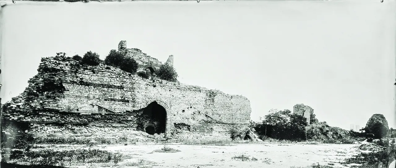 Tarihî tekniklerle İstanbul manzaraları