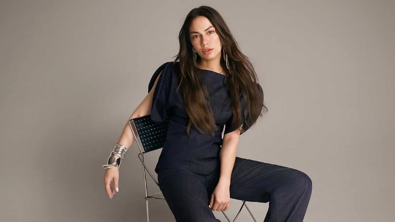 Trendyolmilla’nın yeni marka yüzü Demet Özdemir oldu