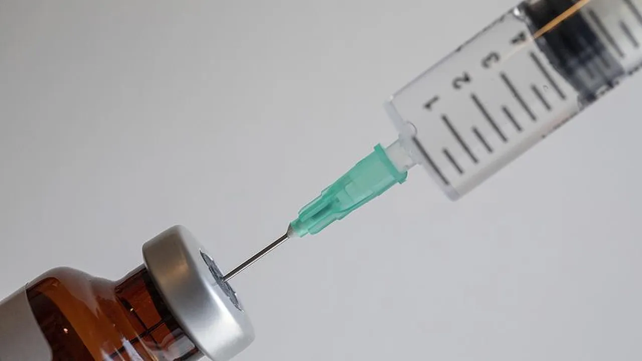 Türkiye’de bir ilk! Hepatit A aşısında yerli üretim başladı, 81 ilde kullanıma sunuldu