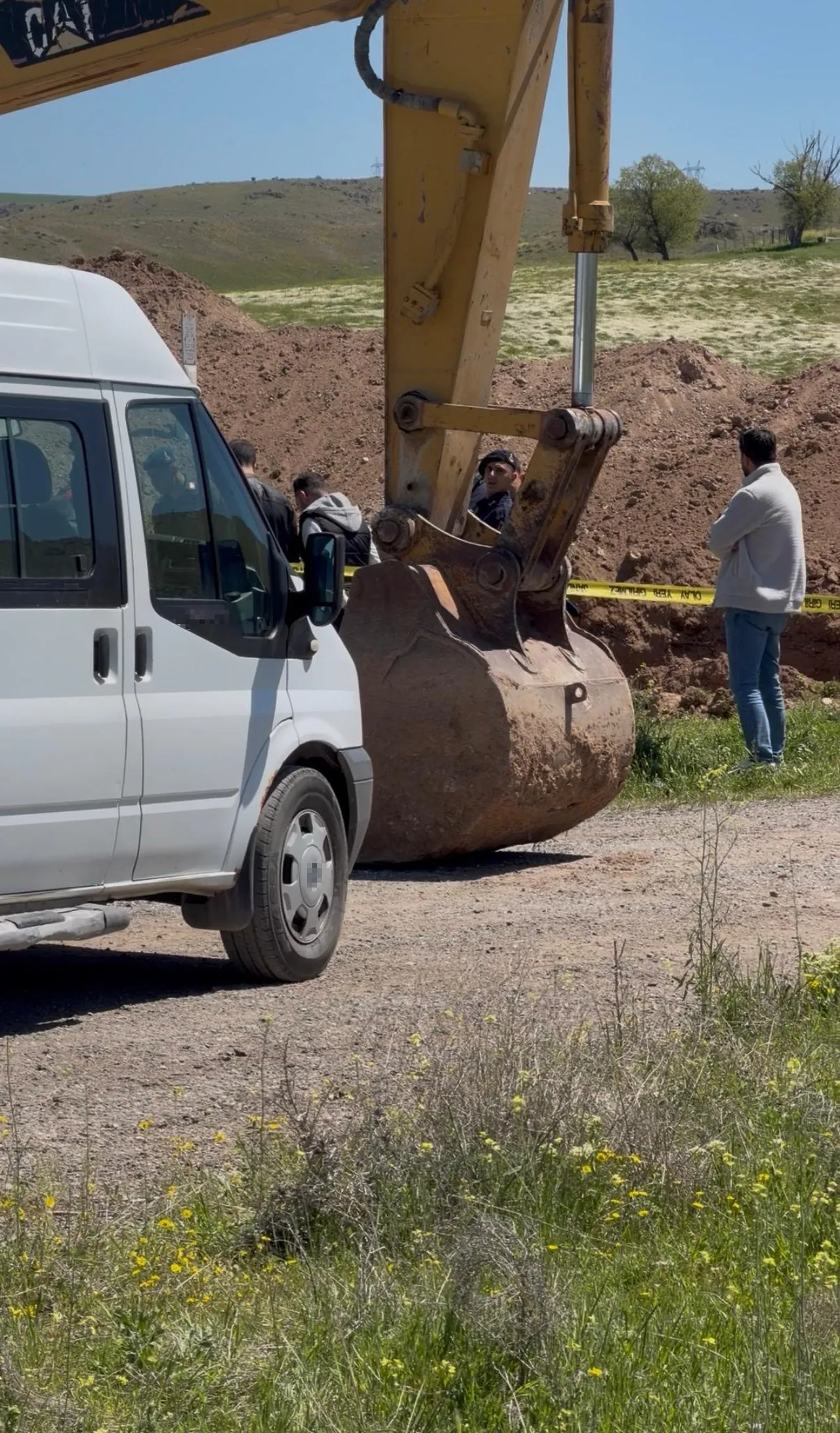 Ankarada yol çalışmasında korkutan manzara! Kafatası ve kemik bulundu