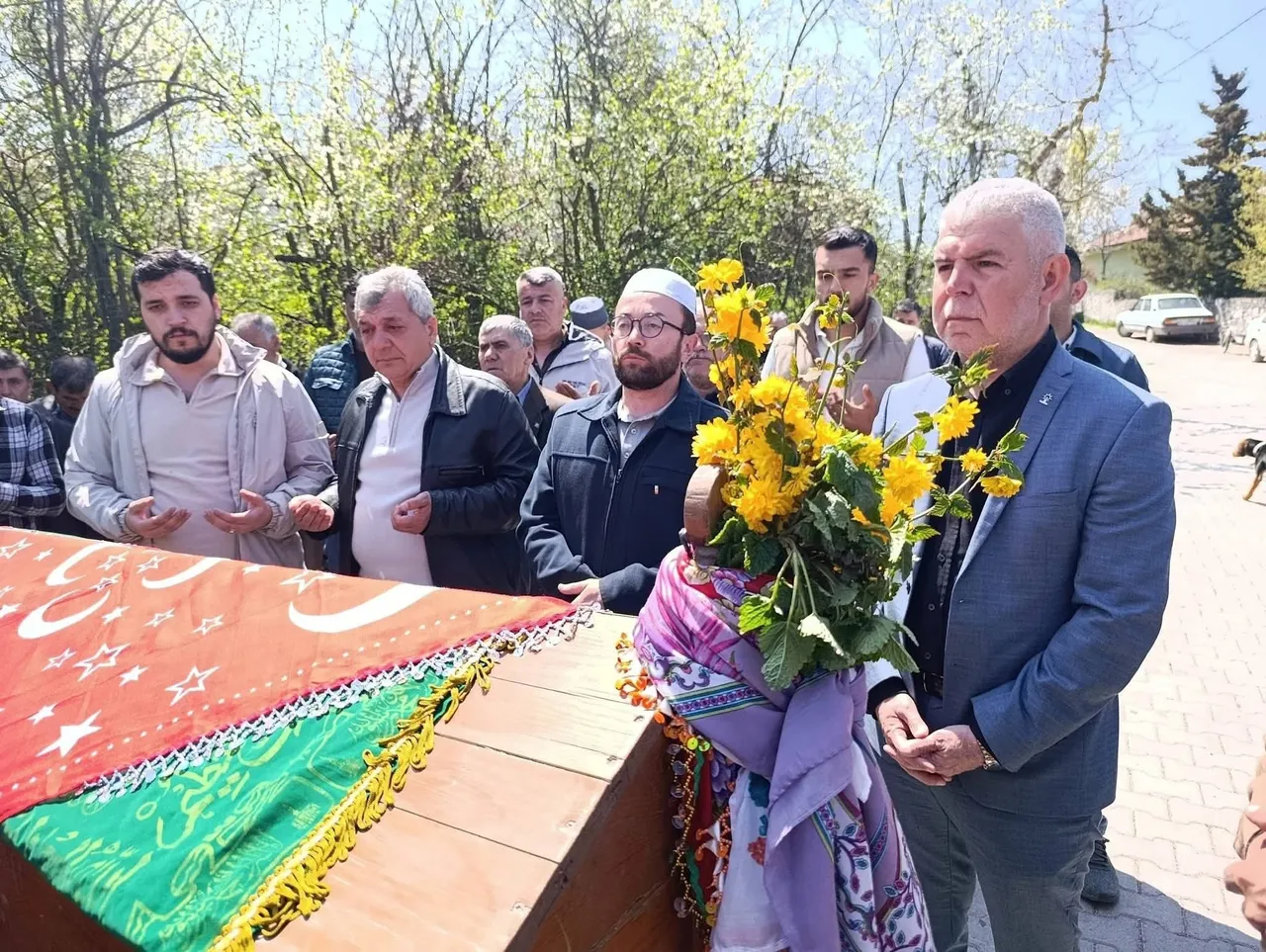 Doğum yolunda facia: Karnındaki 9 aylık bebeği ile can verdi