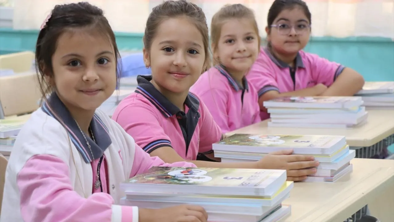 Eğitim-Bir-Sen’in raporu: Okullaşmada 9 yılın en kötüsü