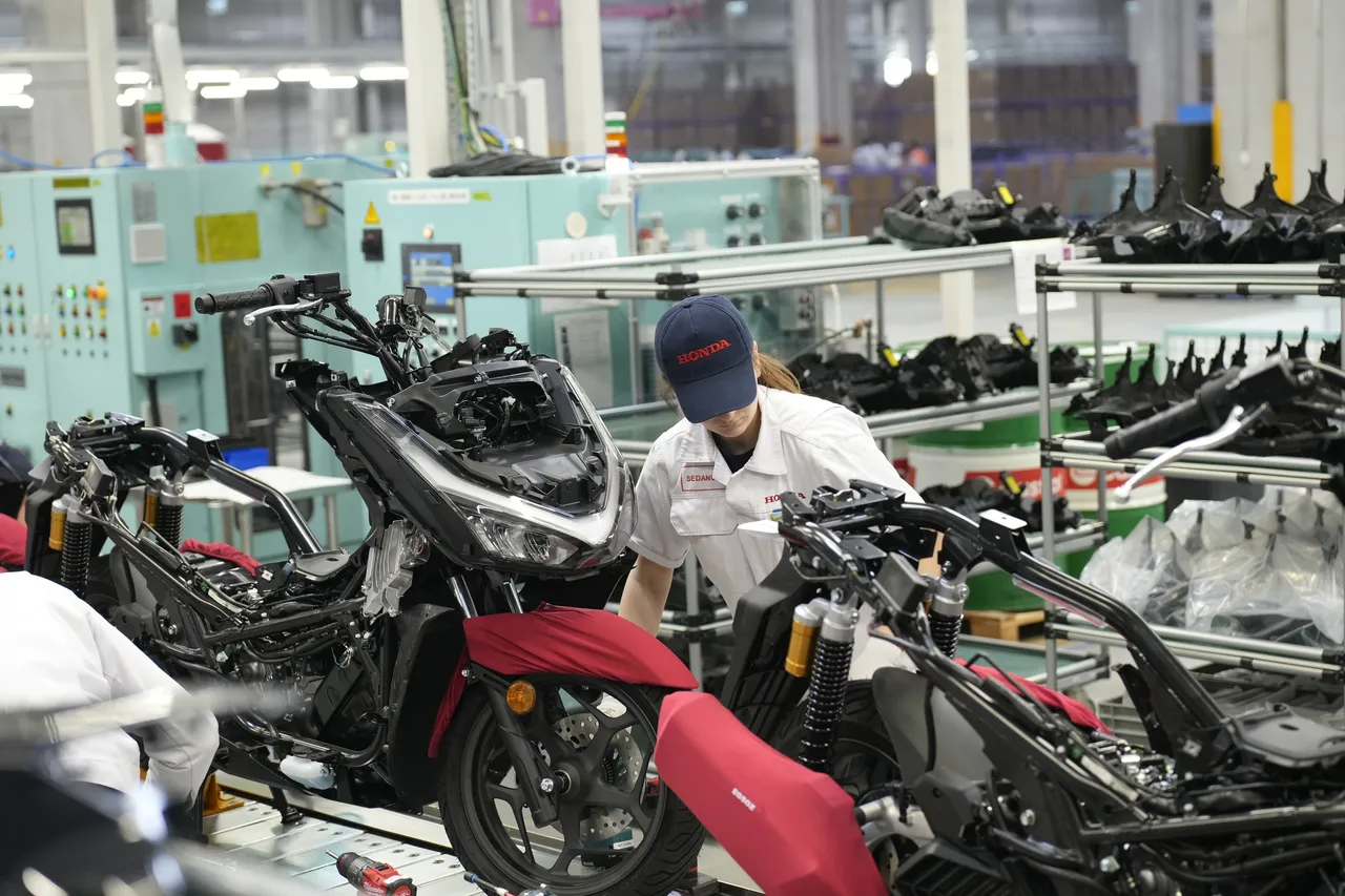 Honda, Türkiye'de fabrika açtı! Yüzlerce kişi istihdam edilecek