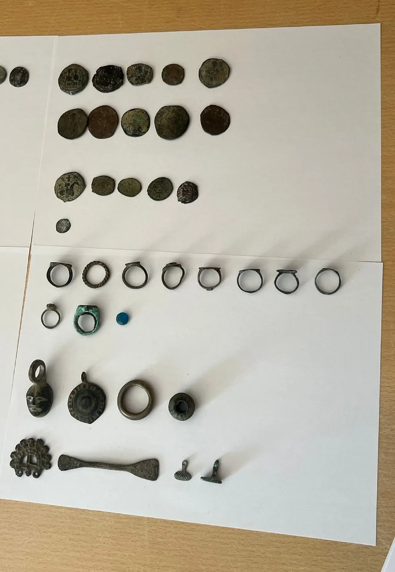 Hurda toplarken hazine buldu… 128 tarihi eser gün yüzüne çıktı