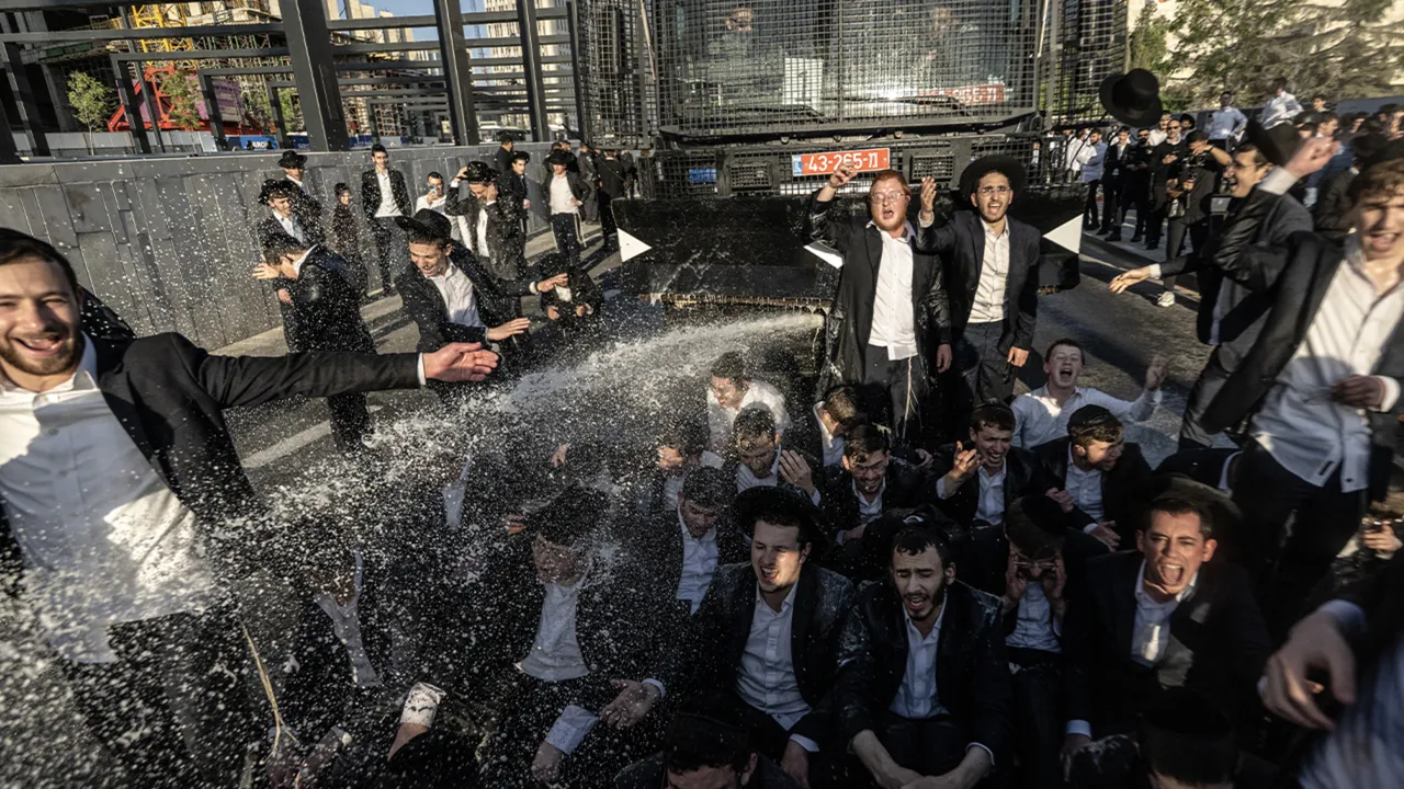 İsrail köşeye sıkıştı: Kendi vatandaşları orduya savaş açtı