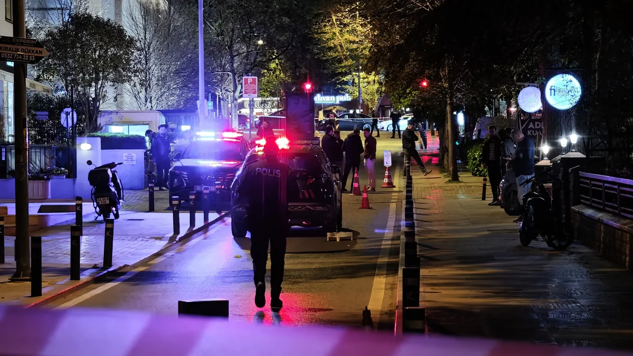 Kadıköyde dehşet anları! Tartıştığı mekanı kurşunladı
