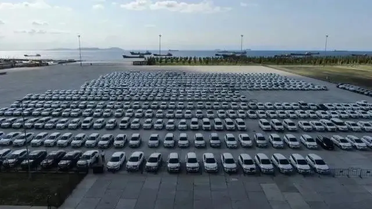 Şov yapmışlardı, İBB’de araç sayısı 4 kat arttı! "Yarısında takip sistemi yok"