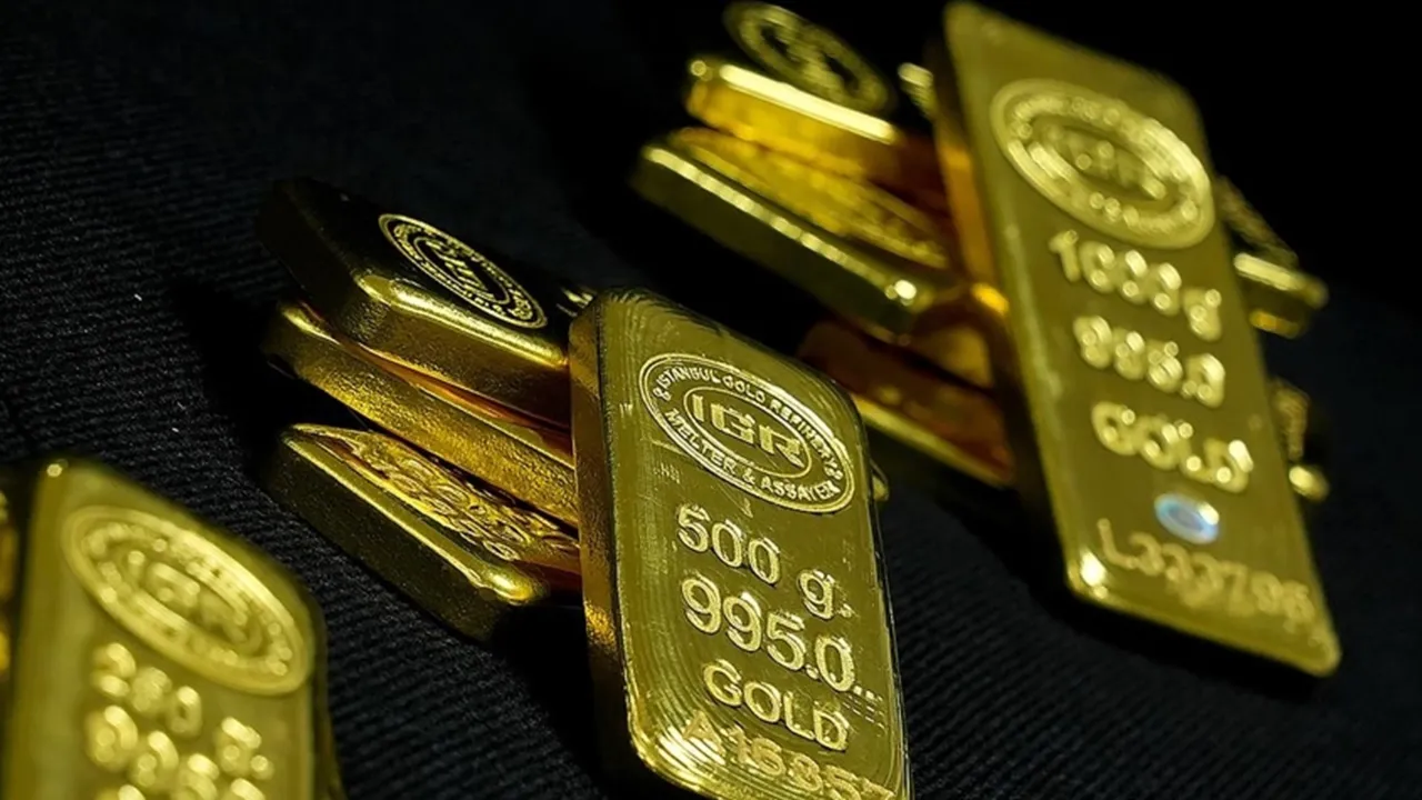 Altın fiyatları manipülasyona açık! İslam Memiş yatırımcıları uyardı