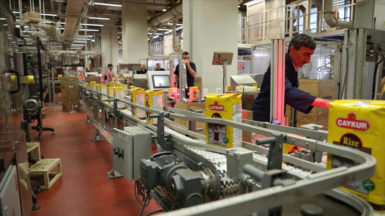 ÇAYKUR'da işçiler için kadro müjdesi: İşte başvuru şartları