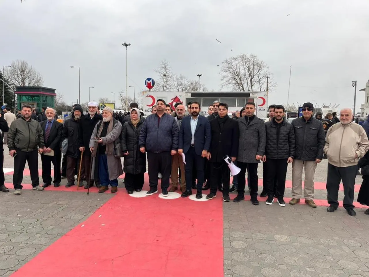 CHP’ye ‘ibadet’ tepkisi! “Kadıköy’e cami istiyoruz” eylemi