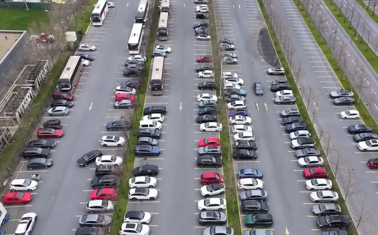 İstanbulluların otopark çilesi! Veriler çarpıcı: 6 araca bir park yeri düşüyor