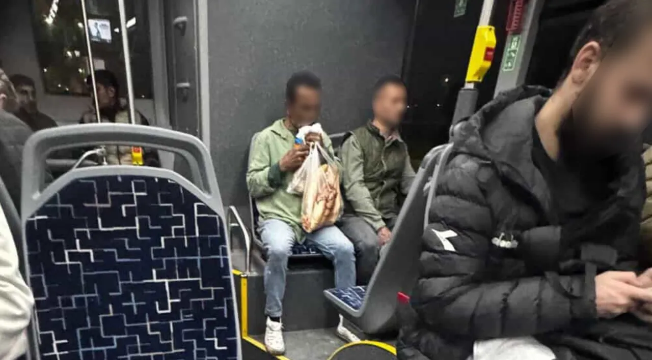 Sakarya'da toplu taşımada pes dedirten görüntüler! Otobüste uçucu madde kullandı