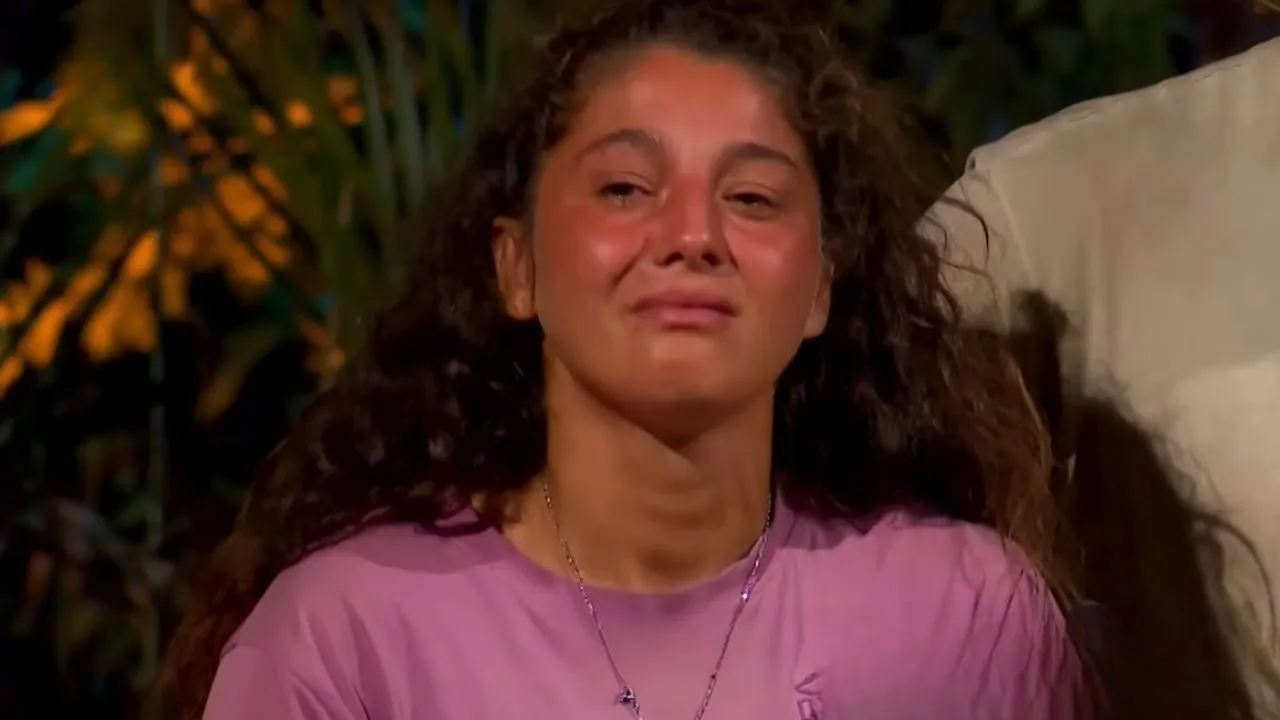Survivor Seren Ay diskalifiye mi oldu, elendi mi? 'Yarışmayı bırakmak istiyorum' dedi