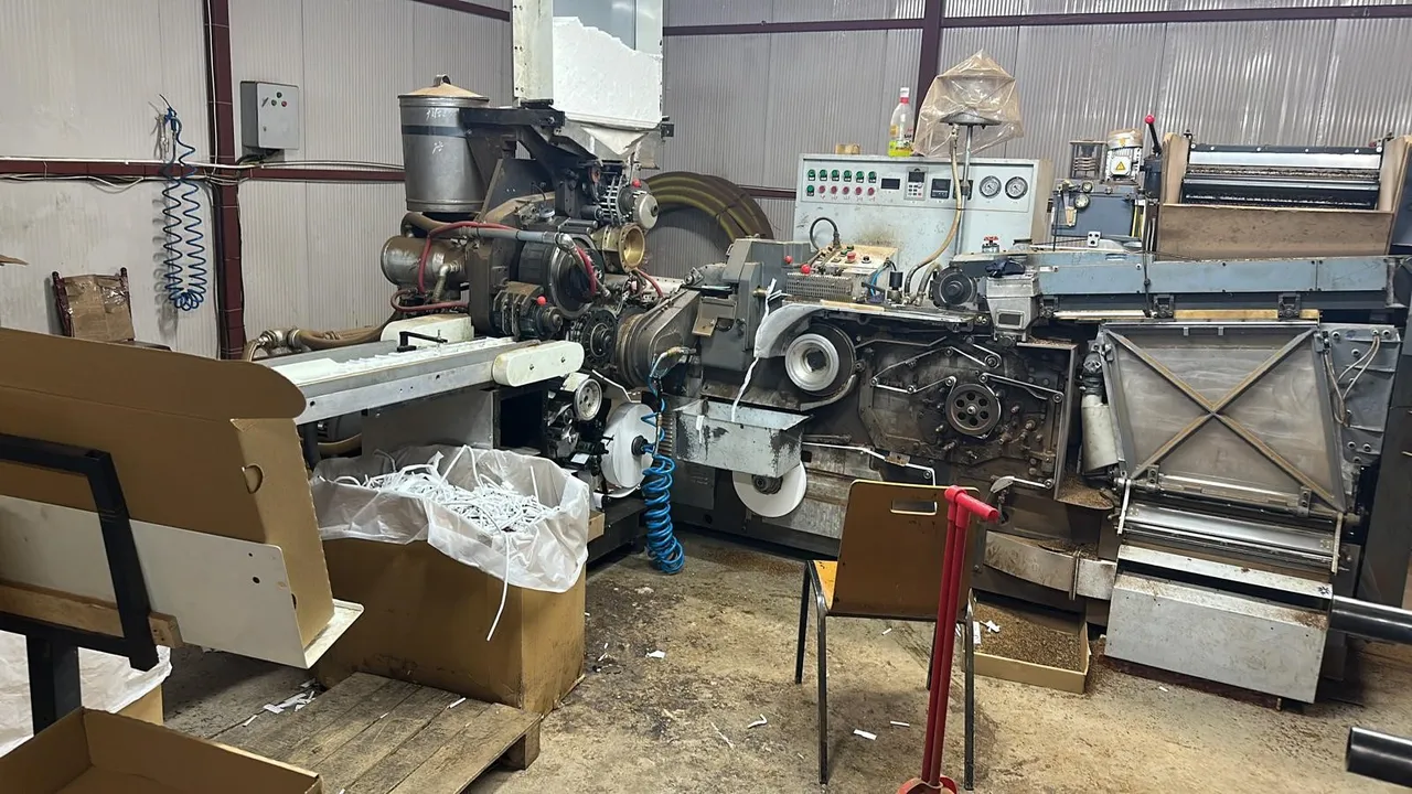 Tarihi operasyon! Geri dönüşüm tesisi verilen fabrikadan 170 milyon liralık kaçak mal çıktı