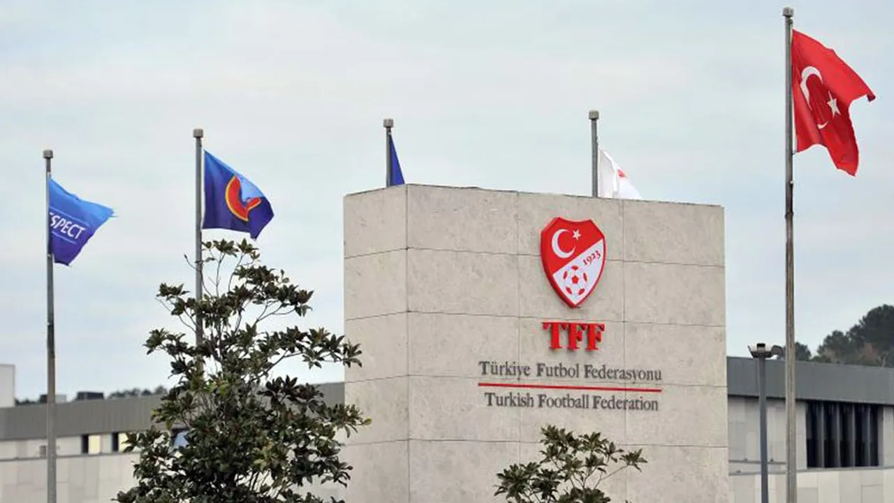 TFF resmen duyurdu: Bir sezonda ikinci defa aynısı oldu, küme düşürüldü