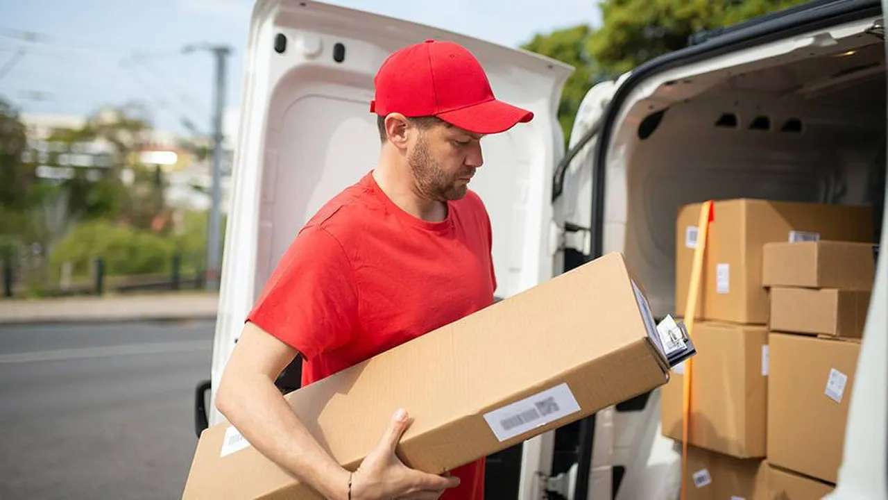 1 Mayısta kargolar çalışıyor mu, dağıtım yapacak mı, bankalar açık mı?