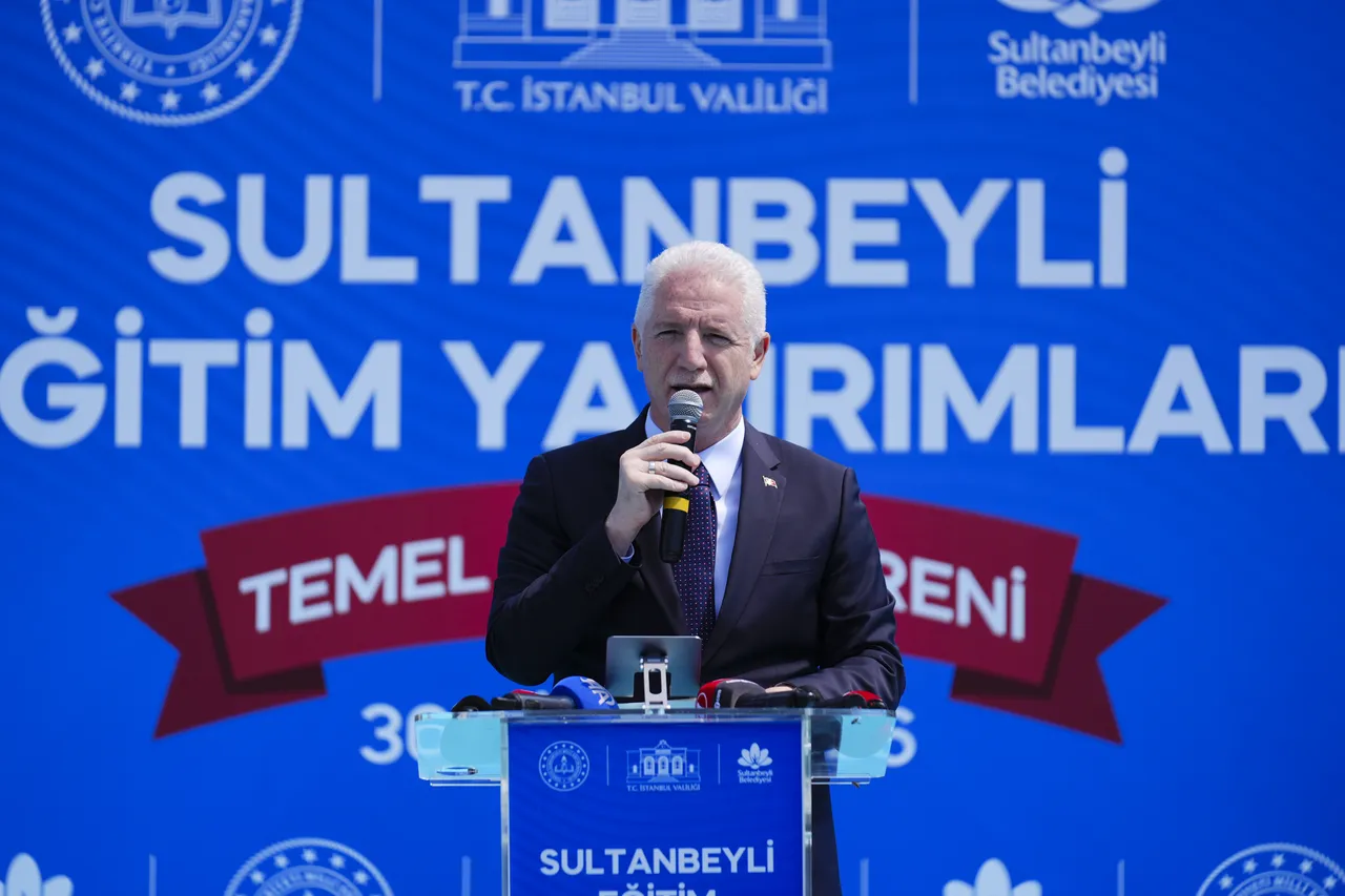 Cumhurbaşkanı talimat vermişti! Sultanbeyli’de 3 okulun temeli atıldı, Vali Gül açıkladı: 100 anaokulu yapacağız