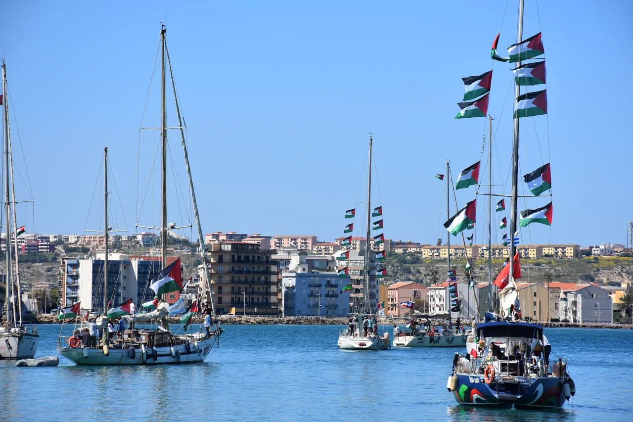 İsrail'den alıkonulan Sumud aktivistleri kararı! Yunanistan'da karaya çıkarılacaklar