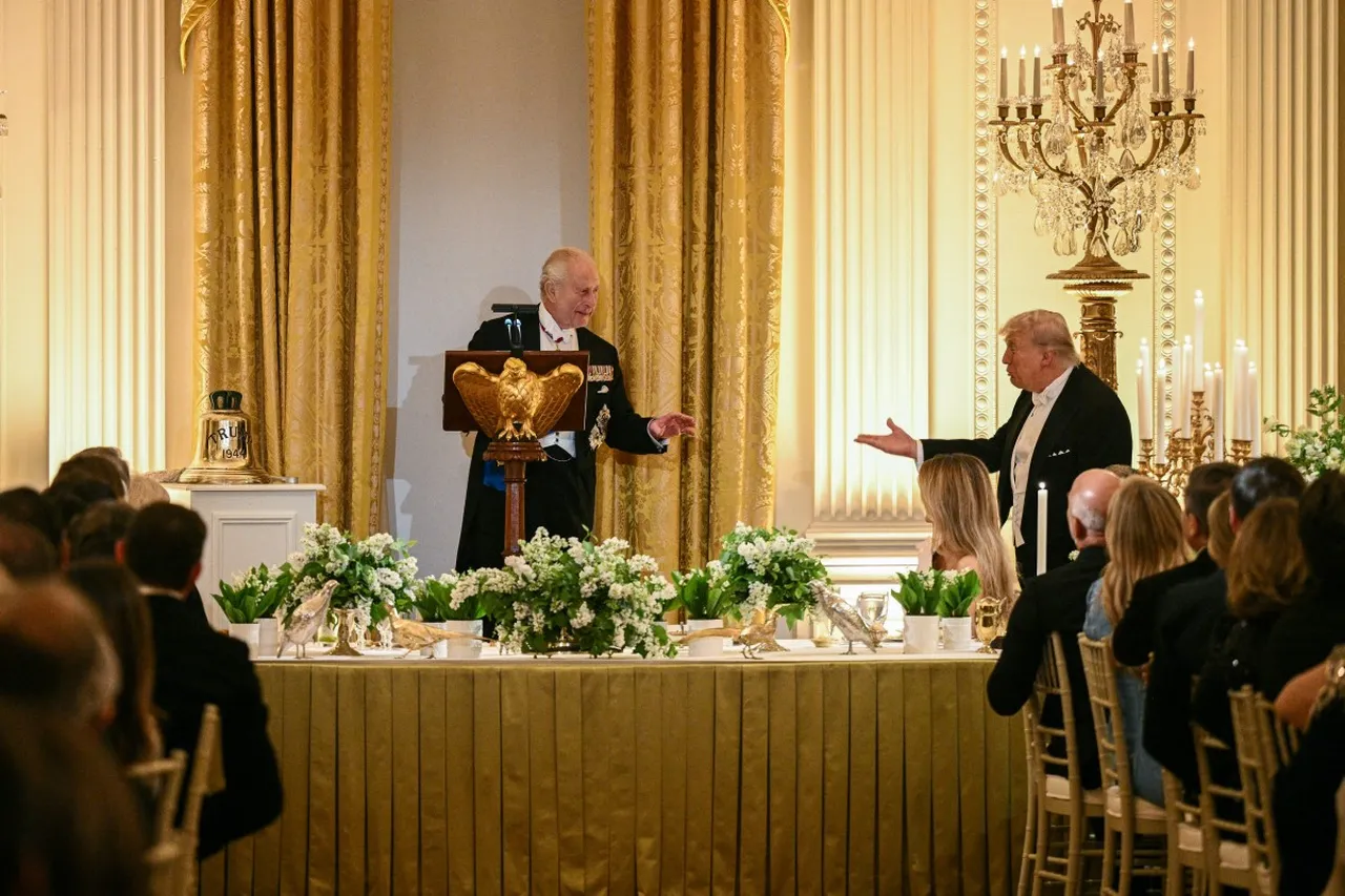 Kral Charlesın Fransızca konuşurdunuz göndermesine Macrondan çarpıcı yorum: Şık olurdu