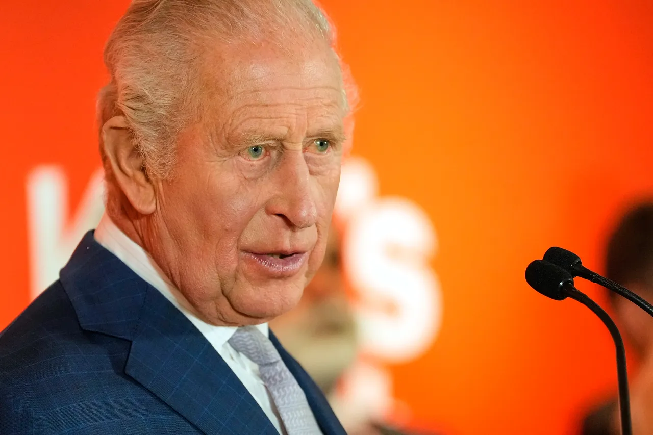 Kral Charlesın Fransızca konuşurdunuz göndermesine Macrondan çarpıcı yorum: Şık olurdu