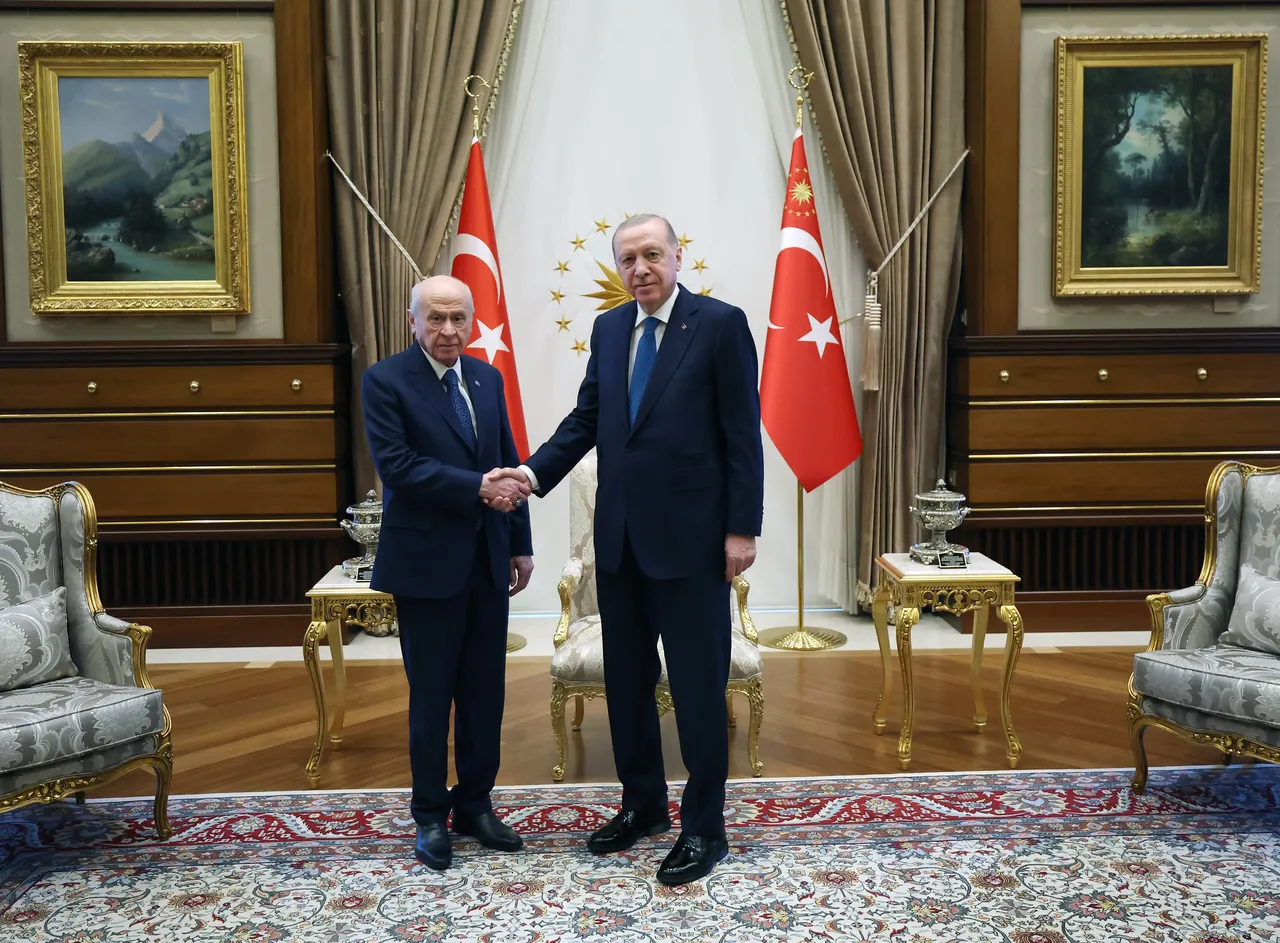 Külliye'de kritik zirve! Cumhurbaşkanı Erdoğan, Bahçeli'yi kabul etti