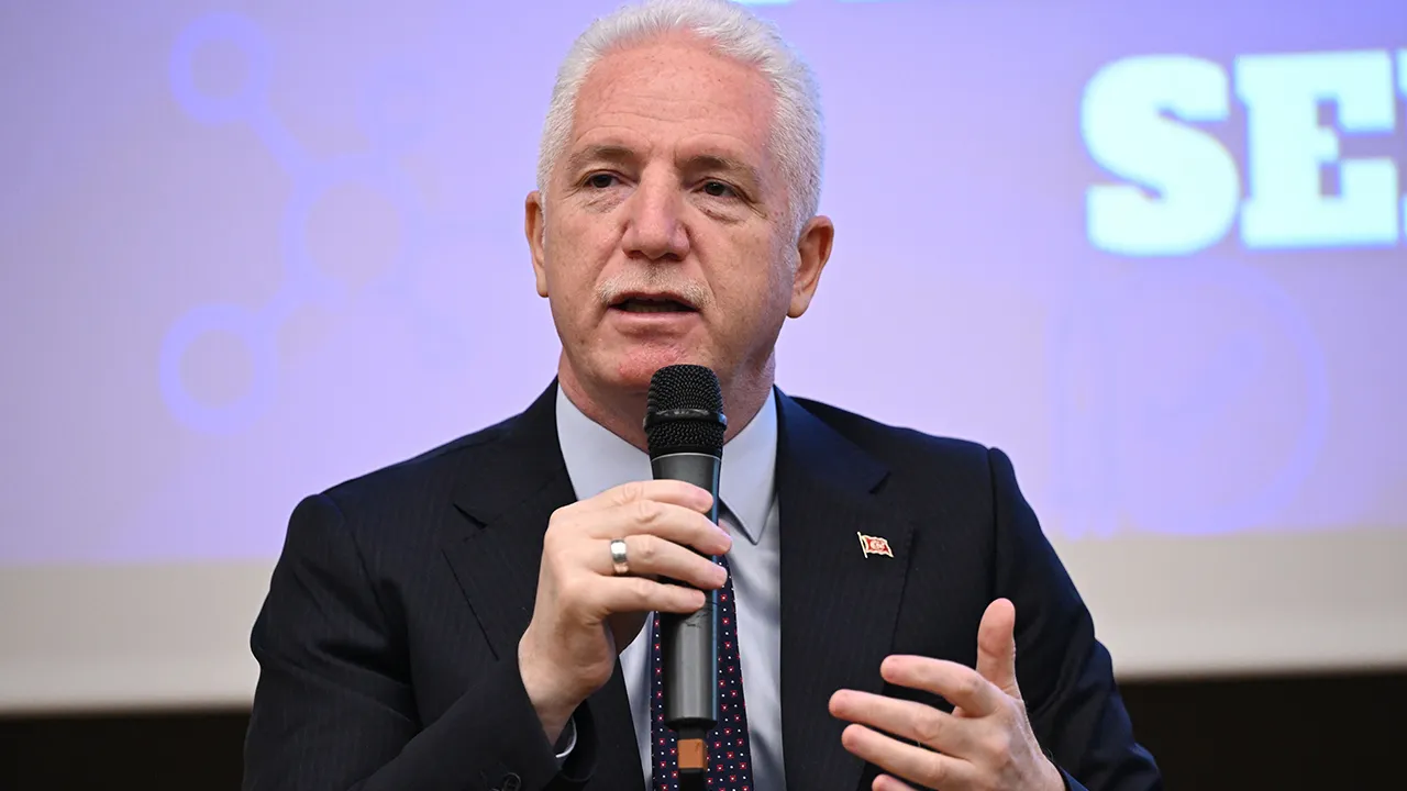 İstanbul Valisi Davut Gül