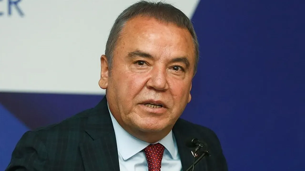 Muhittin Böcek