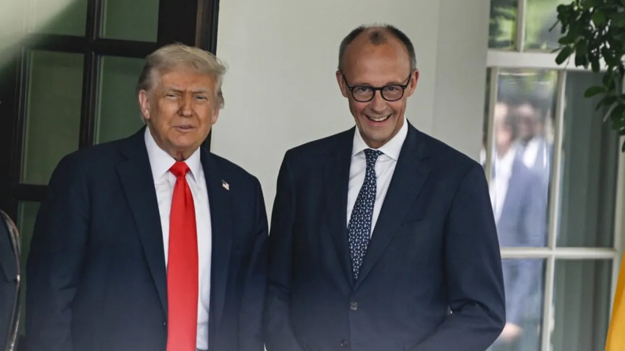 Trumptan Almanya Başbakanı Merze sert çıkış: Kendi ülkesine zaman ayırsın