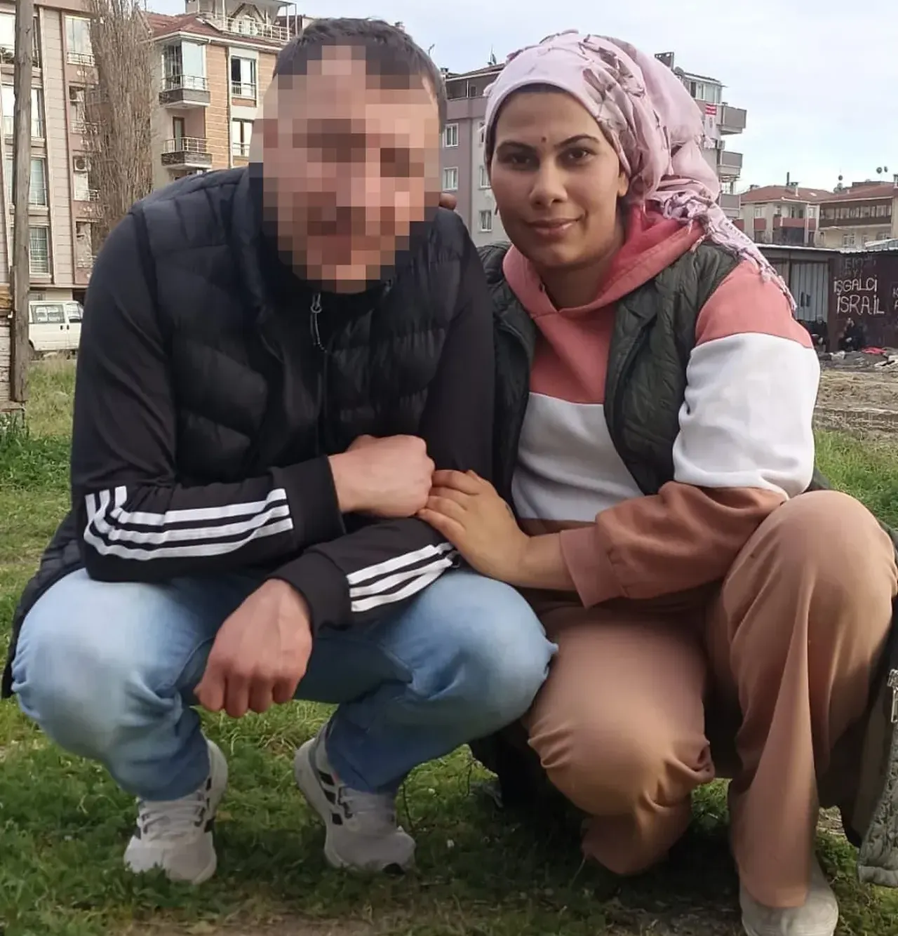 305 numaralı odada cinayet! Kanlar içinde bulundu, olayın altından eski eşi çıktı