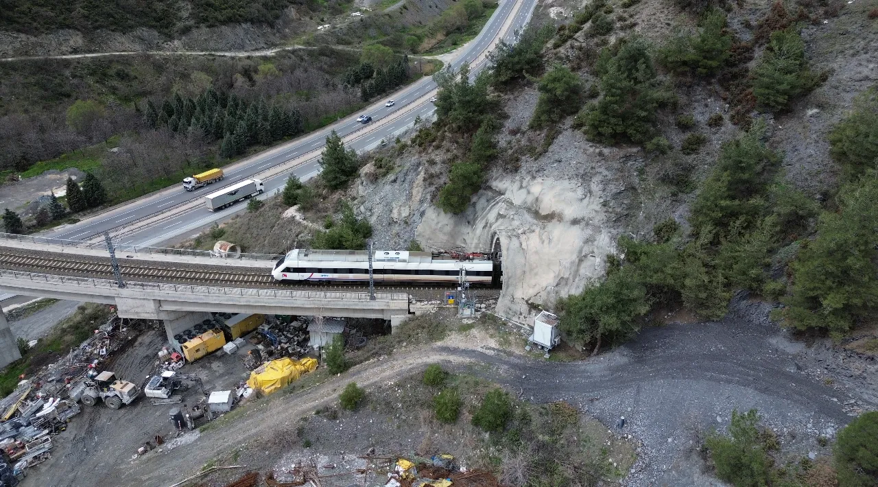 5 bin 587 metrelik kritik tünel! Proje bittiğinde mesafe 9 dakikada katedilecek
