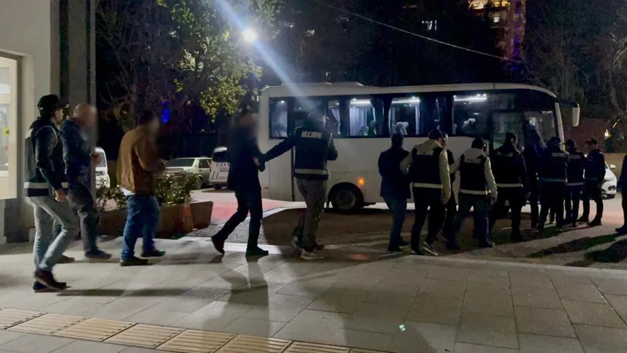Ehliyet almak için yapılan akılalmaz plan ifşa oldu! 14 kişi tutuklandı