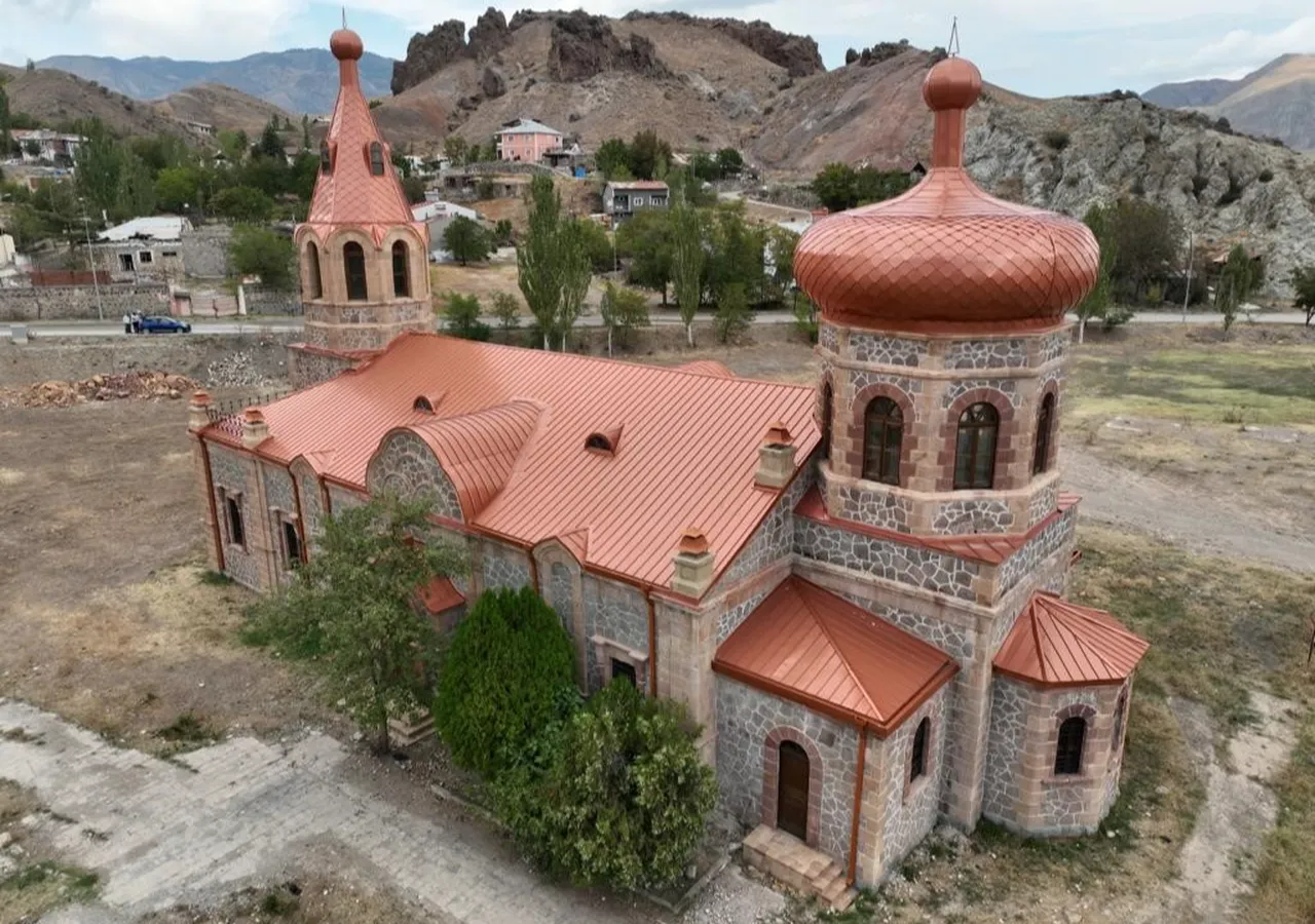 Oltu’nun atıl hazinesi canlanıyor: Tarihi yapı sosyal yaşam alanına dönüşüyor