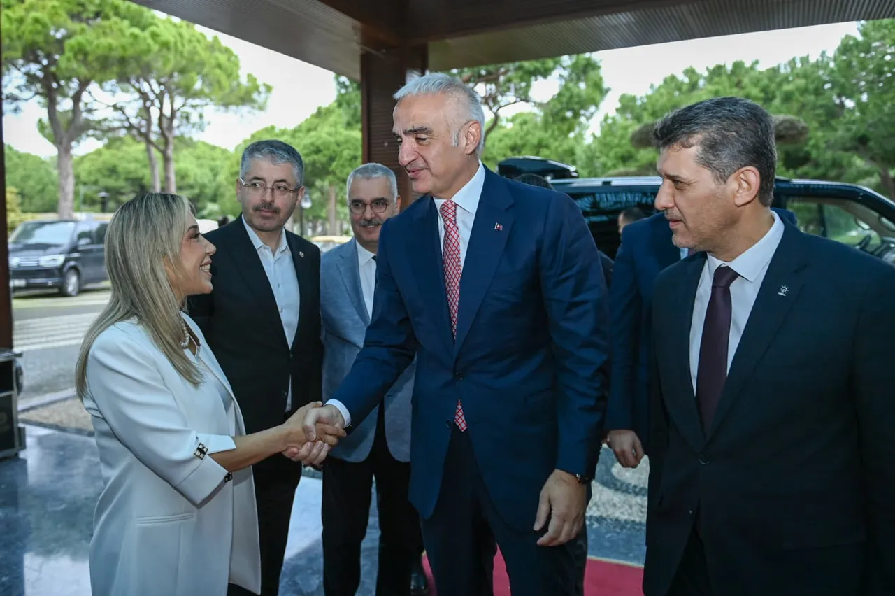 Son 8 yılda turizmde yüzde 109 artış! Akdeniz’e 26,9 milyar liralık yatırım, tesis sayısı 6,5 kat arttı