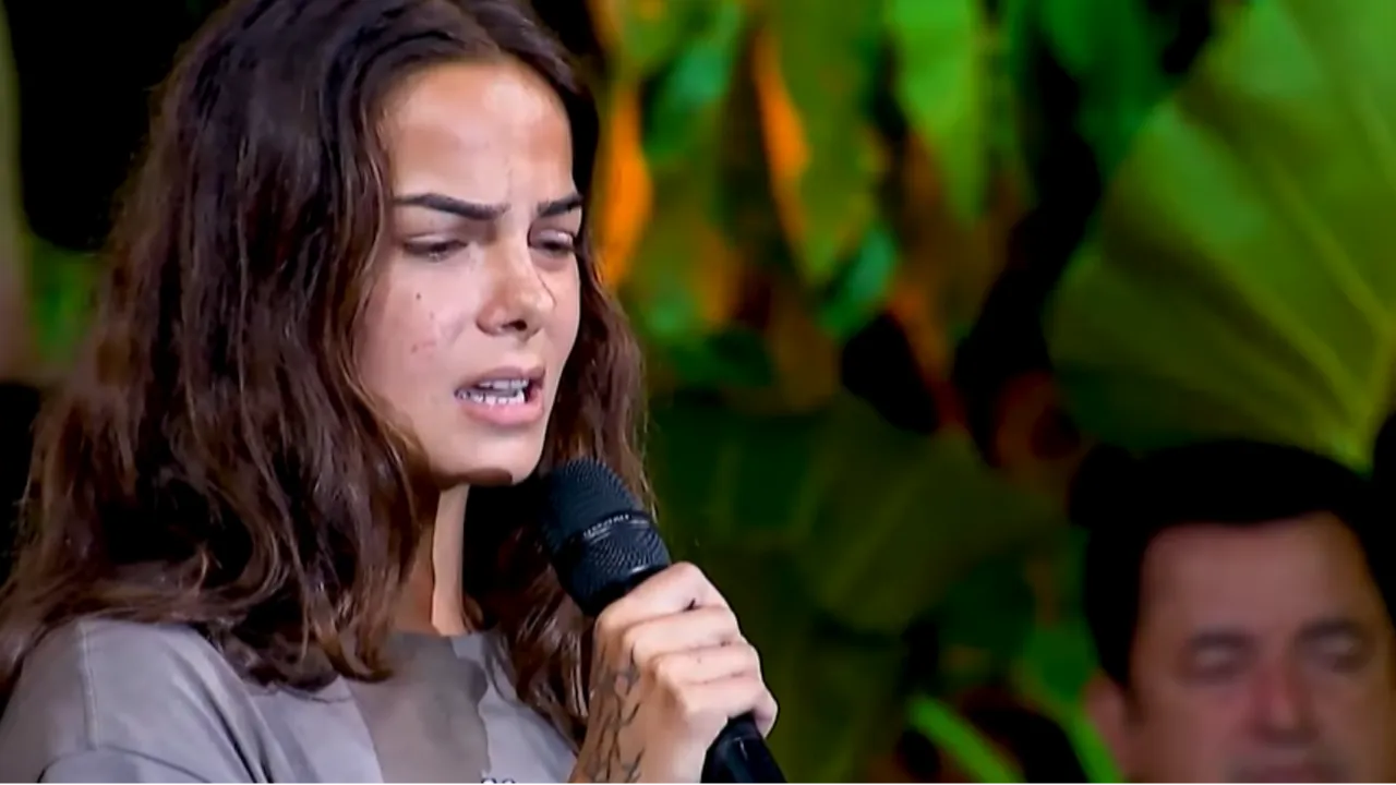 Survivor birleşme partisine Beyza'nın 