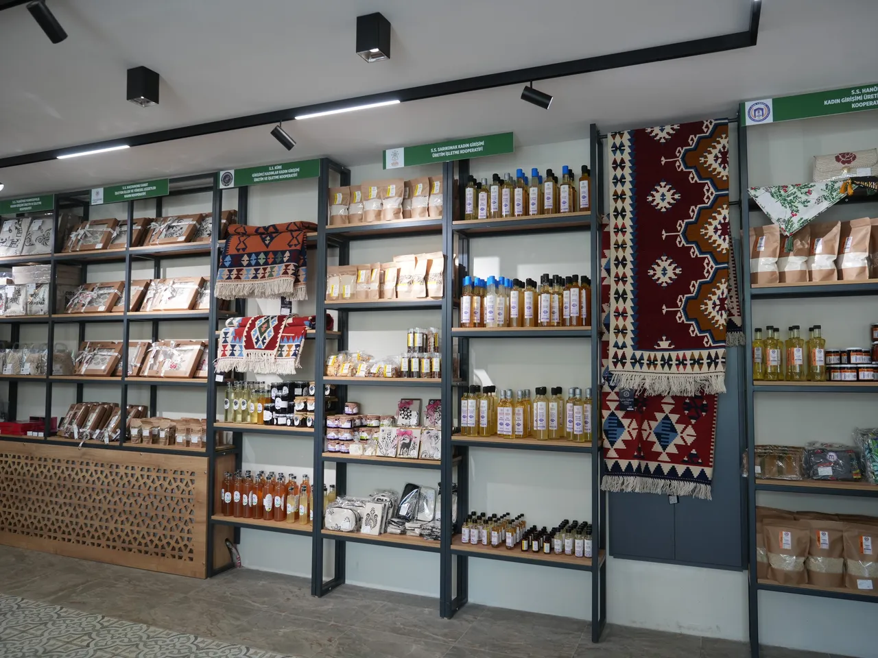 Türkiyenin ilk ekolojik marketi açıldı! Tüm Türkiyeye yayılacak