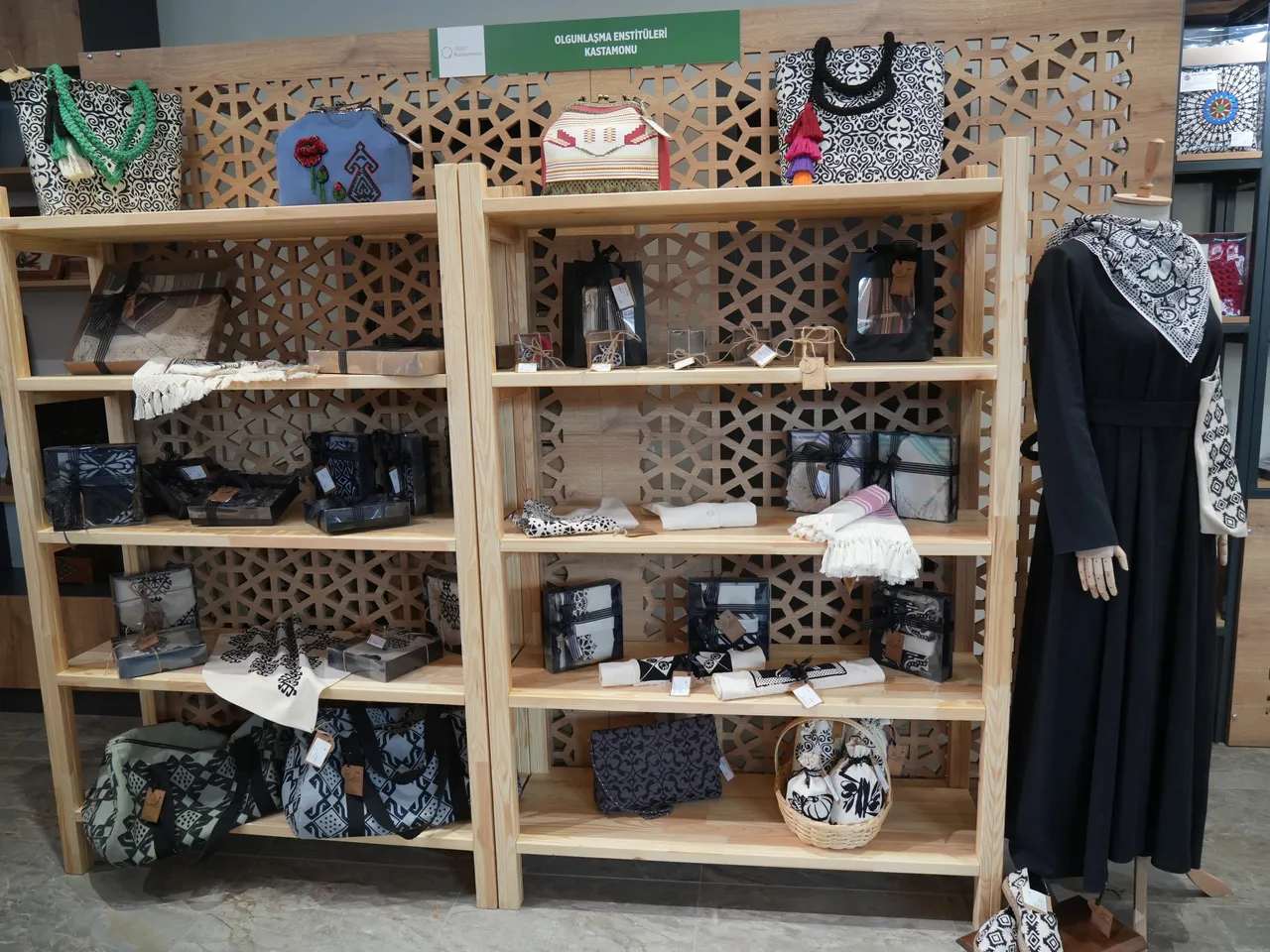 Türkiyenin ilk ekolojik marketi açıldı! Tüm Türkiyeye yayılacak