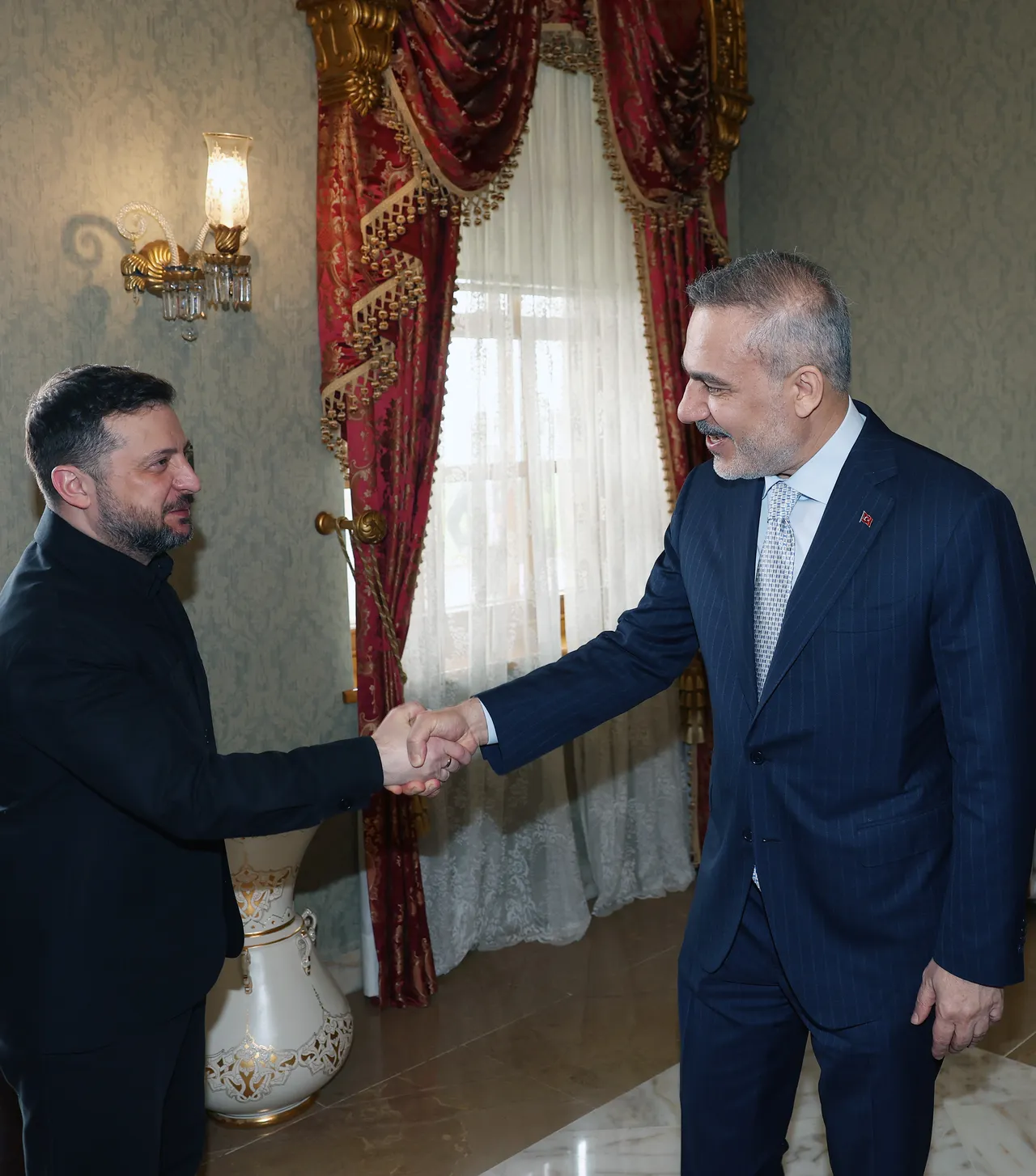 Ukrayna Devlet Başkanı Zelenskiy, Cumhurbaşkanı Erdoğan'la görüştü